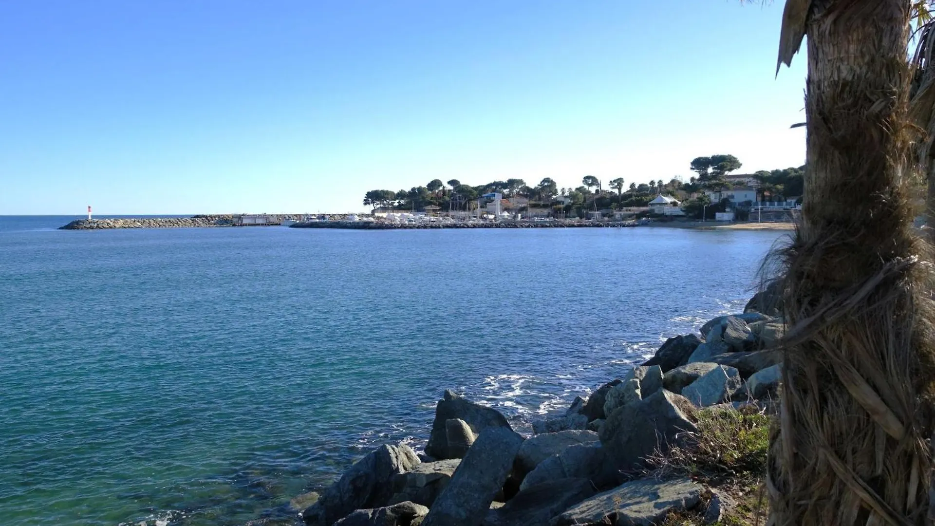 Apartment Les Calanques Du Parc-6 By Interhome Saint Aygulf France