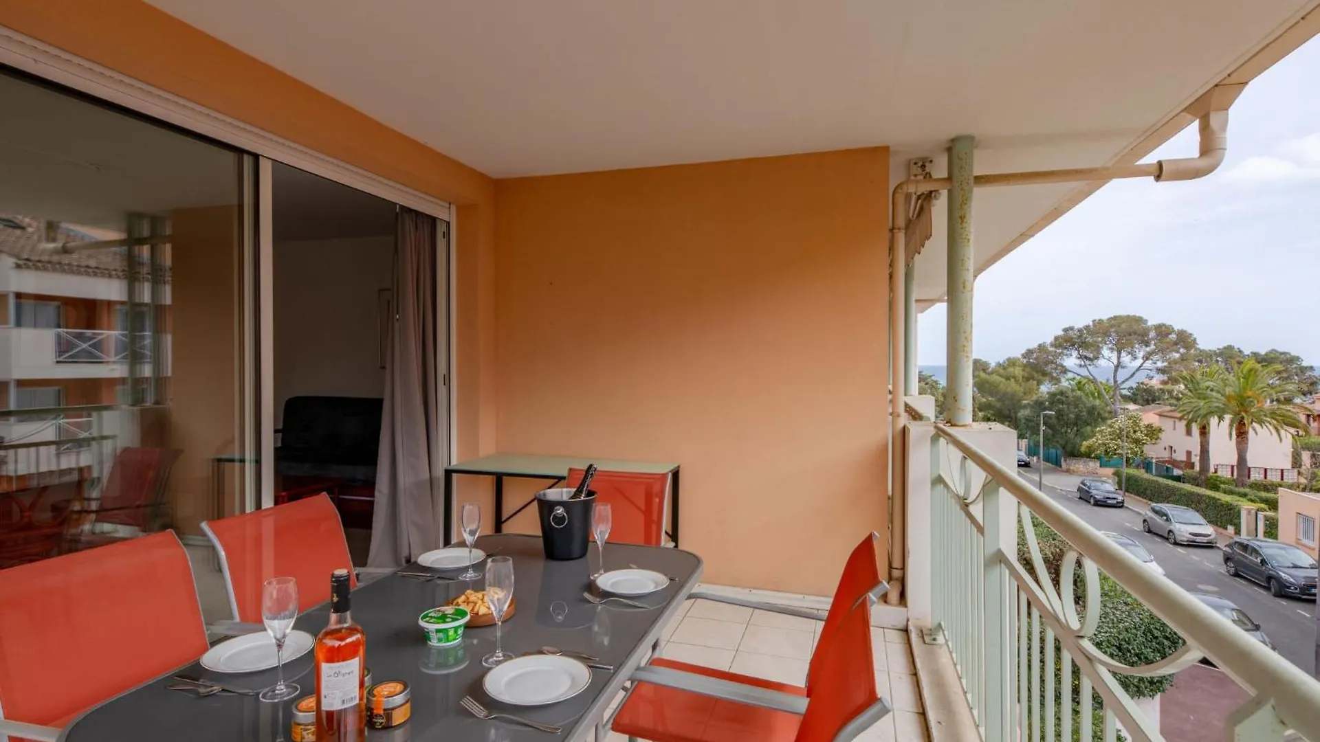 Apartment Les Calanques Du Parc-6 By Interhome Saint Aygulf